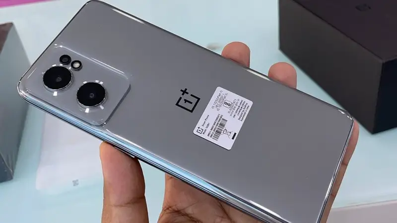 गरीबों के बजट में आया OnePlus का धांसू 5G फ़ोन, 12GB रैम तथा 32MP सेल्फ़ी कैमरा के साथ मिलेगा सुपर फास्ट चार्जर